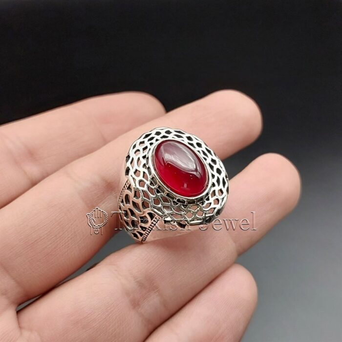 NATURAL BROWN AGATE STONE RING SILVER 2 Turkish Jewel <h3>Hand Engraved Ring - Red Yemen Agate</h3> Superior Quality Handmade Design on Sides. Pure and Natural Red Aqeeq (Red Agate) stone. Heavy and strong ring made with 925 Silver metal. <p class="LC20lb MBeuO DKV0Md">⭐ Highest Quality Silver 925</p> ⭐ Durable & Strong Design <p class="LC20lb MBeuO DKV0Md">⭐ Lifetime Silver Gurantee</p>