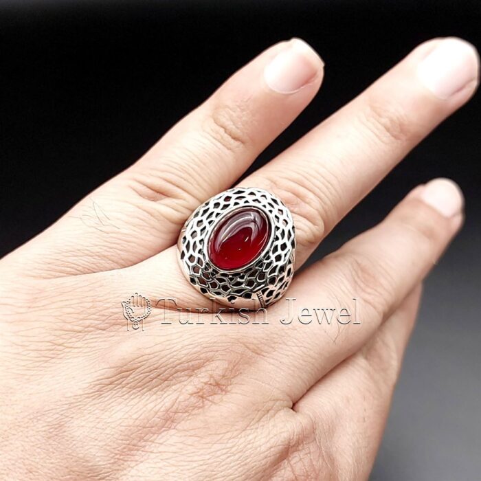 NATURAL BROWN AGATE STONE RING SILVER 7 Turkish Jewel <h3>Hand Engraved Ring - Red Yemen Agate</h3> Superior Quality Handmade Design on Sides. Pure and Natural Red Aqeeq (Red Agate) stone. Heavy and strong ring made with 925 Silver metal. <p class="LC20lb MBeuO DKV0Md">⭐ Highest Quality Silver 925</p> ⭐ Durable & Strong Design <p class="LC20lb MBeuO DKV0Md">⭐ Lifetime Silver Gurantee</p>