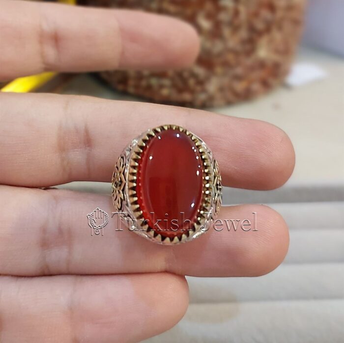 Natural Agate Ring 925 Silver Yemen Agate Irani Aqeeq Aqiq Stone Real 14 Turkish Jewel <h3>Design by Hand Engraved</h3> <h4>Red Brown Color Agate</h4> Superior Quality Handmade Design on Sides. Pure and Natural Red Aqeeq (Brown Agate) stone. Heavy and strong ring made with 925 Silver metal. <p class="LC20lb MBeuO DKV0Md">⭐ Highest Quality Silver 925</p> ⭐ Durable & Strong Design <p class="LC20lb MBeuO DKV0Md">⭐ Lifetime Silver Gurantee</p>