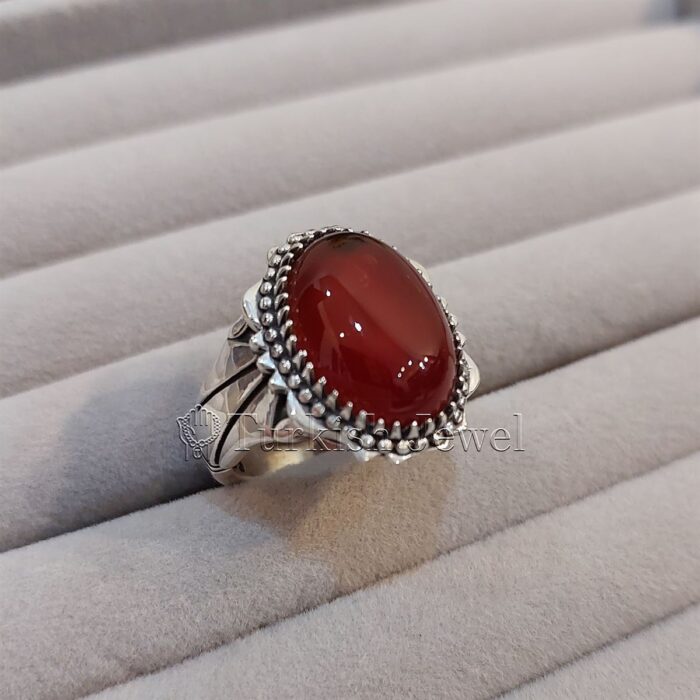 Natural Agate Ring 925 Silver Yemen Agate Irani Aqeeq Aqiq Stone Real 31 Turkish Jewel <h3>Design by Hand Engraved</h3> <h4>Red Brown Color Agate</h4> Superior Quality Handmade Design on Sides. Pure and Natural Red Aqeeq (Brown Agate) stone. Heavy and strong ring made with 925 Silver metal. <p class="LC20lb MBeuO DKV0Md">⭐ Highest Quality Silver 925</p> ⭐ Durable & Strong Design <p class="LC20lb MBeuO DKV0Md">⭐ Lifetime Silver Gurantee</p>