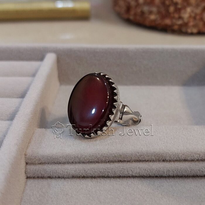Natural Agate Ring 925 Silver Yemen Agate Irani Aqeeq Aqiq Stone Real 5 41 Turkish Jewel <h3>Hand Engraved - Brown Agate</h3> Superior Quality Handmade Design on Sides. Pure and Natural Brown Aqeeq (Brown Agate) stone. Heavy and strong ring made with 925 Silver metal. <p class="LC20lb MBeuO DKV0Md">⭐ Highest Quality Silver 925</p> ⭐ Durable & Strong Design <p class="LC20lb MBeuO DKV0Md">⭐ Lifetime Silver Gurantee</p>