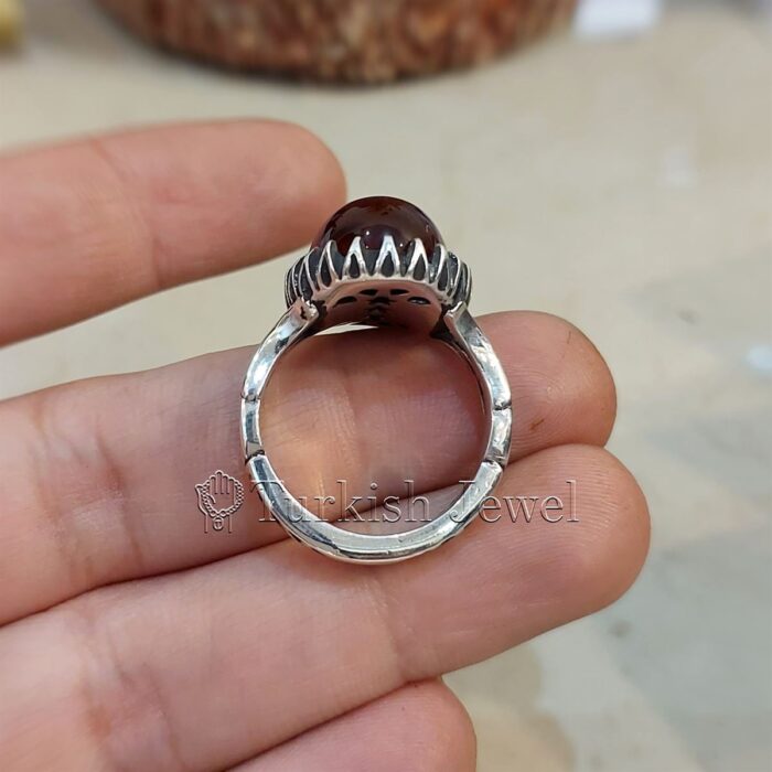 Natural Agate Ring 925 Silver Yemen Agate Irani Aqeeq Aqiq Stone Real 5 53 Turkish Jewel <h3>Hand Engraved - Brown Agate</h3> Superior Quality Handmade Design on Sides. Pure and Natural Brown Aqeeq (Brown Agate) stone. Heavy and strong ring made with 925 Silver metal. <p class="LC20lb MBeuO DKV0Md">⭐ Highest Quality Silver 925</p> ⭐ Durable & Strong Design <p class="LC20lb MBeuO DKV0Md">⭐ Lifetime Silver Gurantee</p>