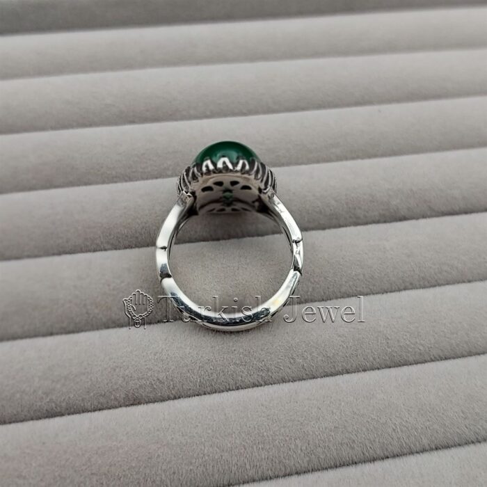 Natural Green Agate Sabz Aqeeq Ring 925 Silver 3 Turkish Jewel <h3>Hand Engraved - Green Agate</h3> Superior Quality Handmade Design on Sides. Pure and Natural Green Aqeeq (Sabz Agate) stone. Heavy and strong ring made with 925 Silver metal. <p class="LC20lb MBeuO DKV0Md">⭐ Highest Quality Silver 925</p> ⭐ Durable & Strong Design <p class="LC20lb MBeuO DKV0Md">⭐ Lifetime Silver Gurantee</p>
